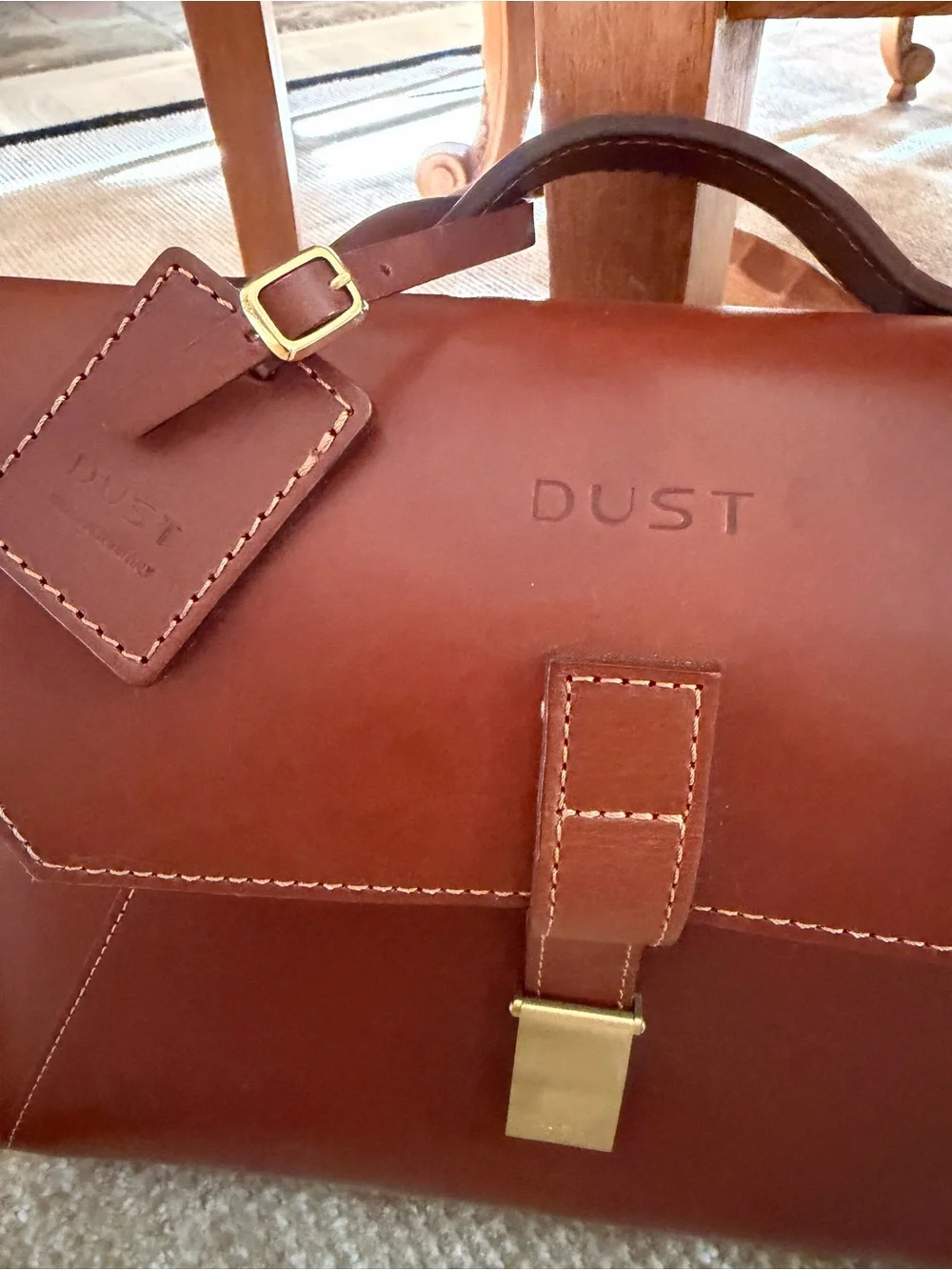 Men's Leather Briefcase in Chestnut Brown